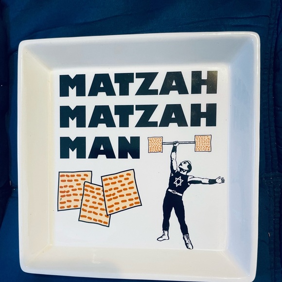 Judaica-Matzah Matzah Man-stoneware Passover dish-microwave dishwasher safe - Picture 1 of 3